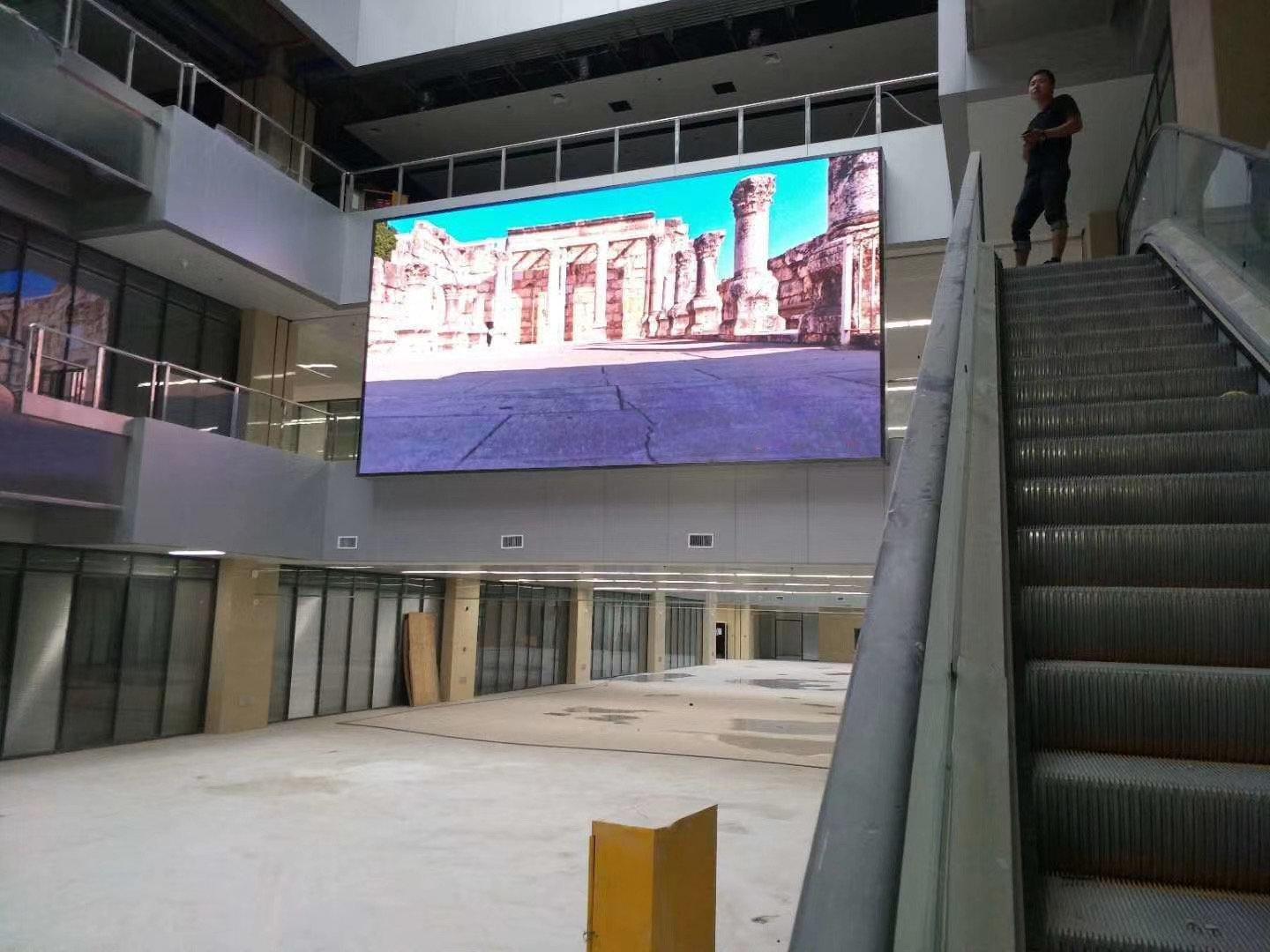 P1.53 Indoor Stage Performance Background Display